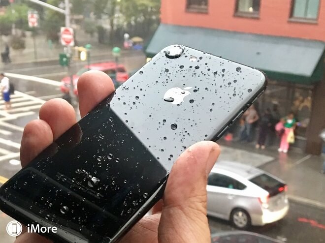 iPhone 7 waterproofing